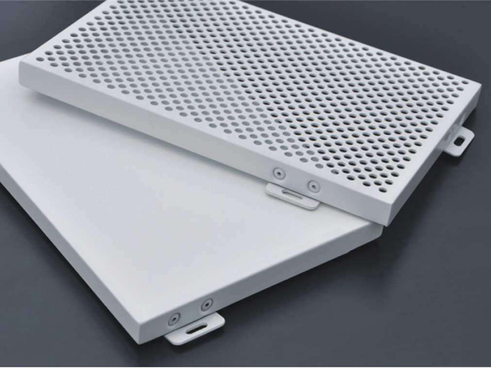提高冲孔铝单板制造工艺流程的方法